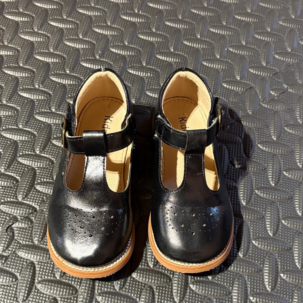 Kinderence Kids Black Mary Jane Shoes